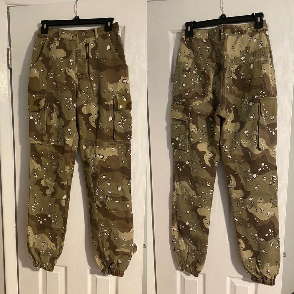 Camo cargo pants